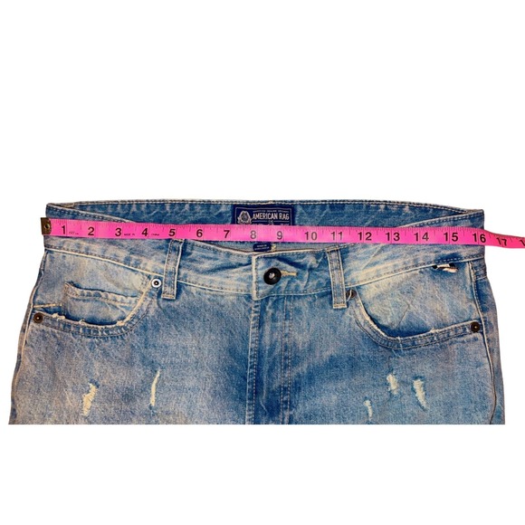 American Rag Men's Blue Jeans 31W 32L Straight Fit Distressed Light Wash - Picture 3 of 6